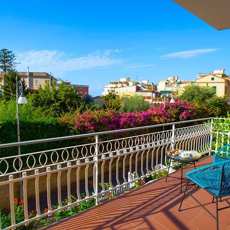 Estate4home - 21 بيت ضيافة سورينتو